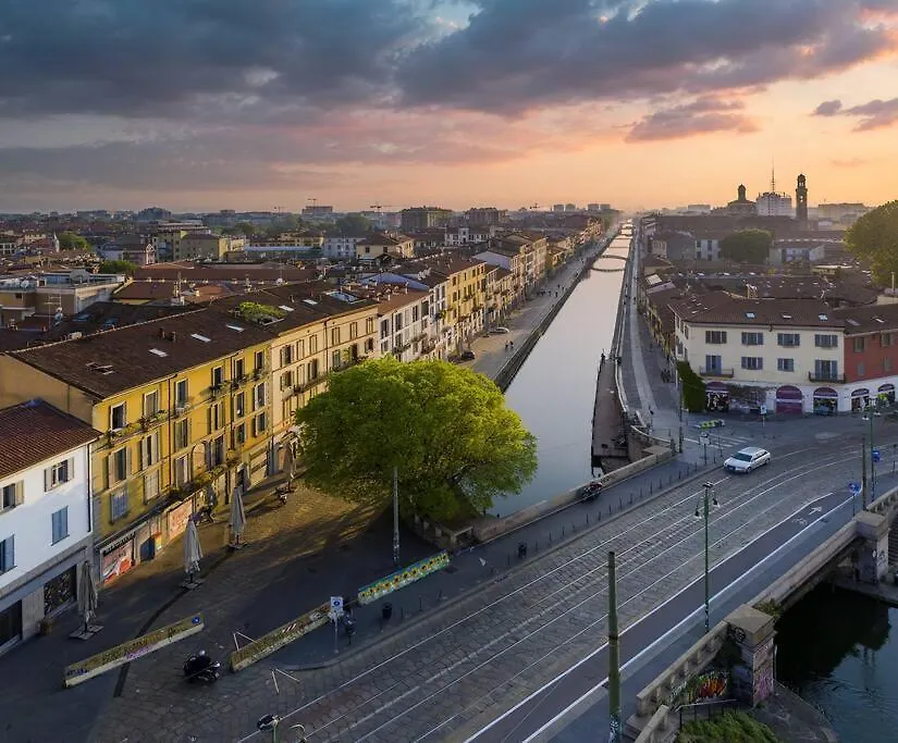 Navigli - Downtown - Duomo Spacious Two Bedroom Apartment - Close To Metro - Ac - Wi-Fi Milan