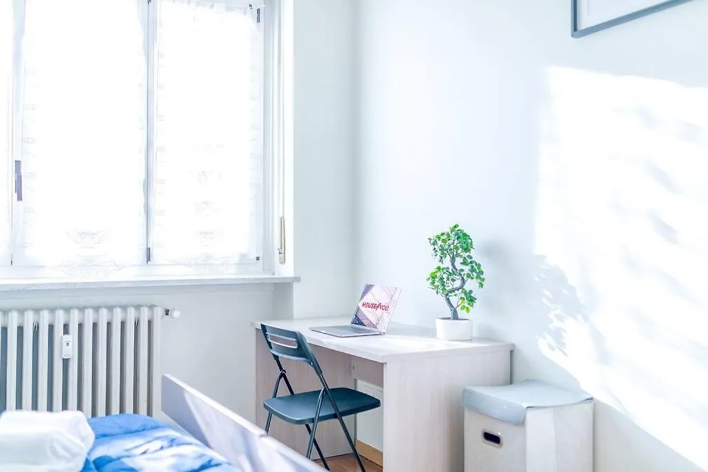 Navigli - Downtown - Duomo Spacious Two Bedroom Apartment - Close To Metro - Ac - Wi-Fi Milan Italy