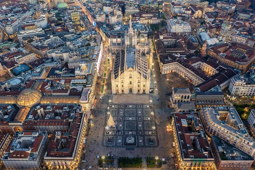 Navigli - Downtown - Duomo Spacious Two Bedroom Apartment - Close To Metro - Ac - Wi-Fi Milan