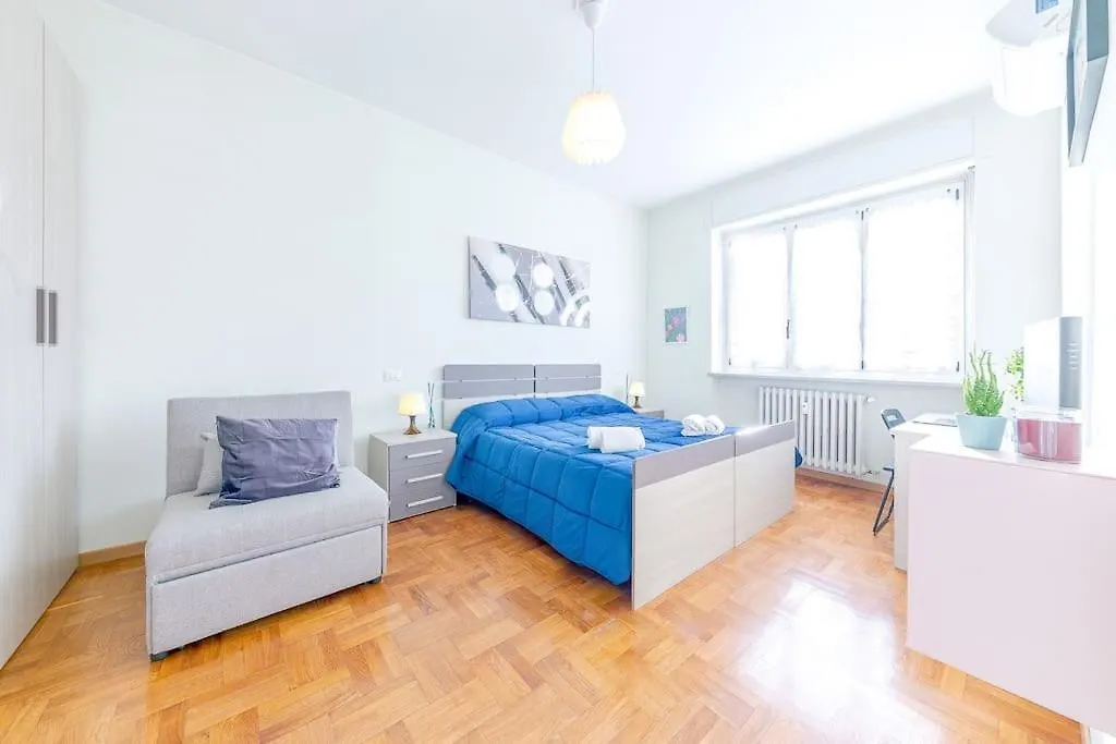 Navigli - Downtown - Duomo Spacious Two Bedroom Apartment - Close To Metro - Ac - Wi-Fi Milan